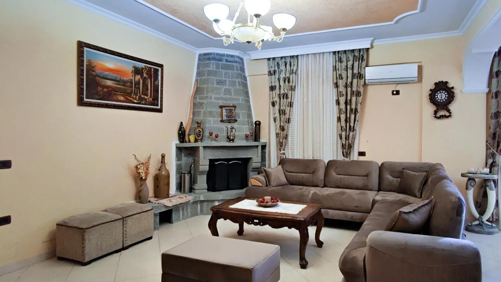 Pensionat Comfort Villa Vlorë