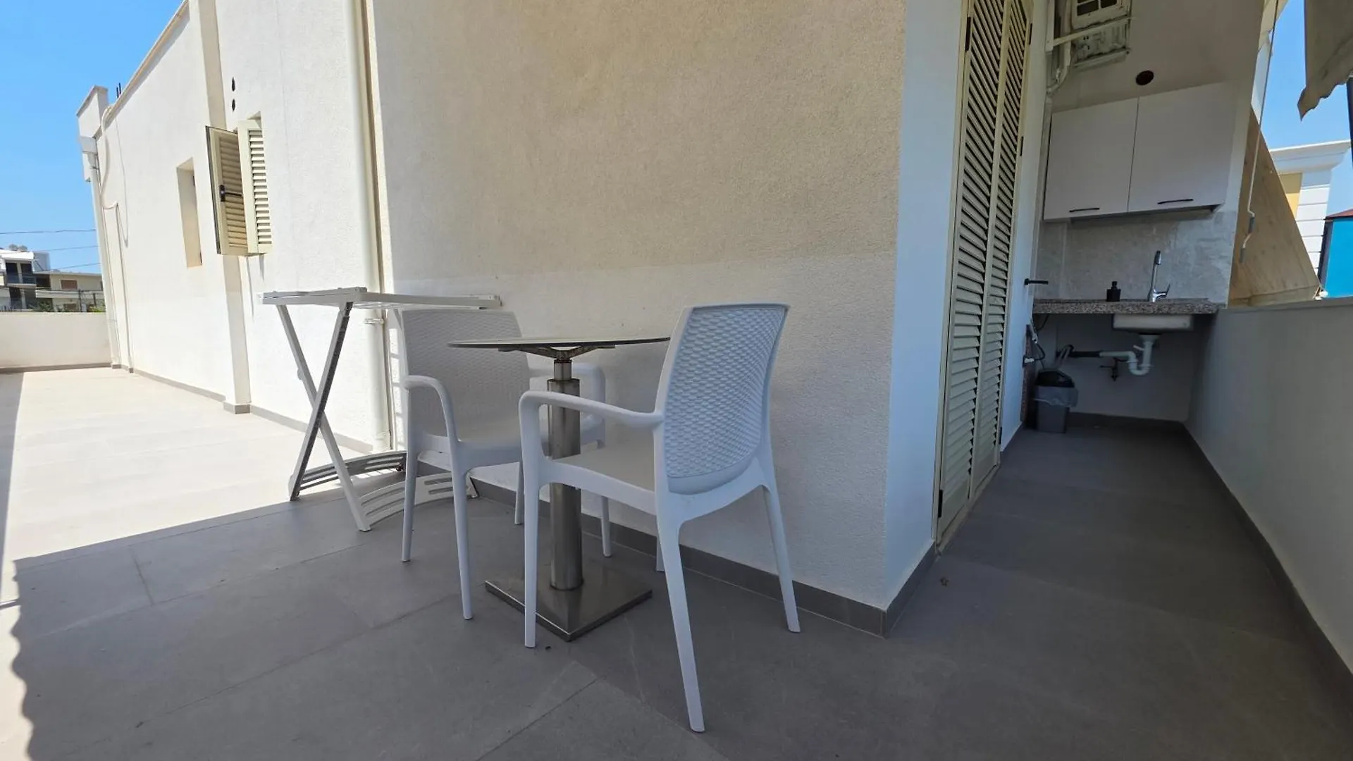 Comfort Villa Vlorë 0*,